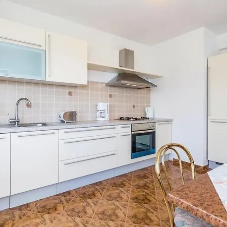 For Families With Children Icici, Opatija - 23928 Apartament *